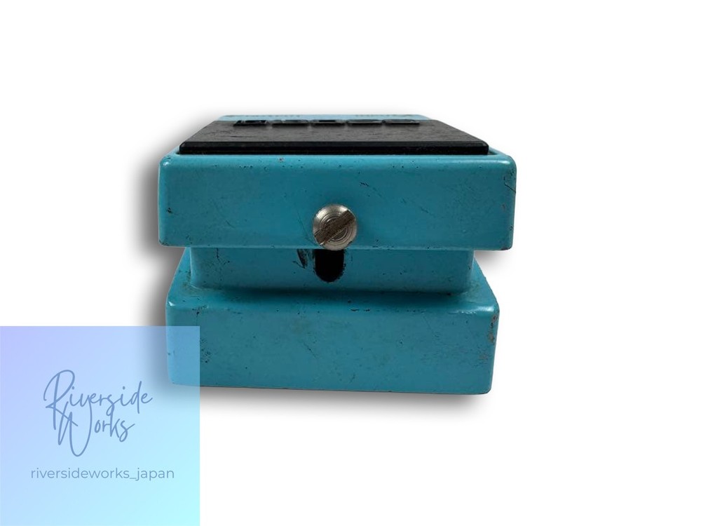 BOSS Chorus Effect CE-2 Silver Screw