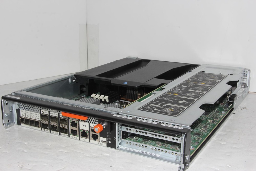 NETAPP 111-02493+B1 Storage Controller Module