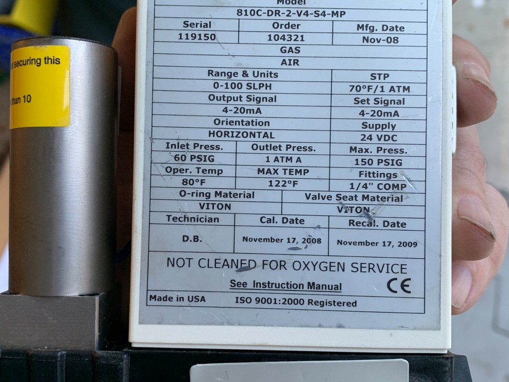 Sierra Mass Trak Mass Flow Controller 810C-DR-2-V4-S4-MP
