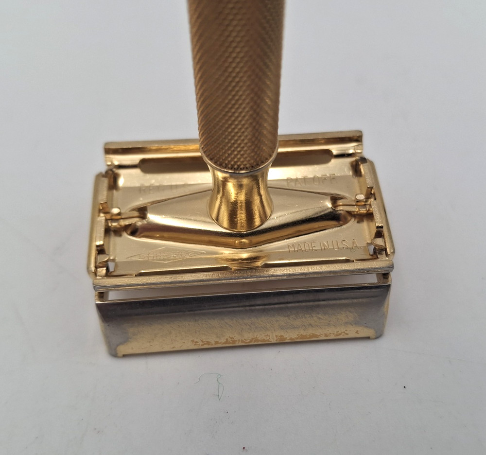Gillette MILORD Razor - TTO - No Date Code - 1948-49 Model