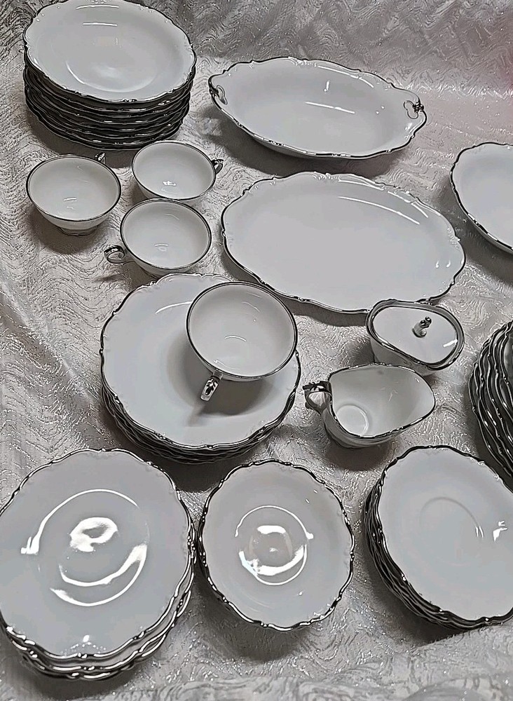 53 Pc Bavaria Tirschenreuth Silver Scroll Scalloped Dinnerware Set Pasco White