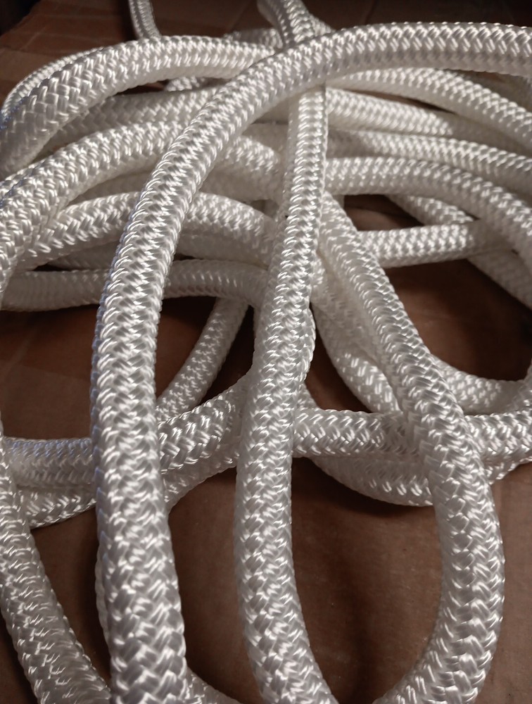 9/16 x 200 ft. Double Braid-Yacht Braid Polyester Rope. White