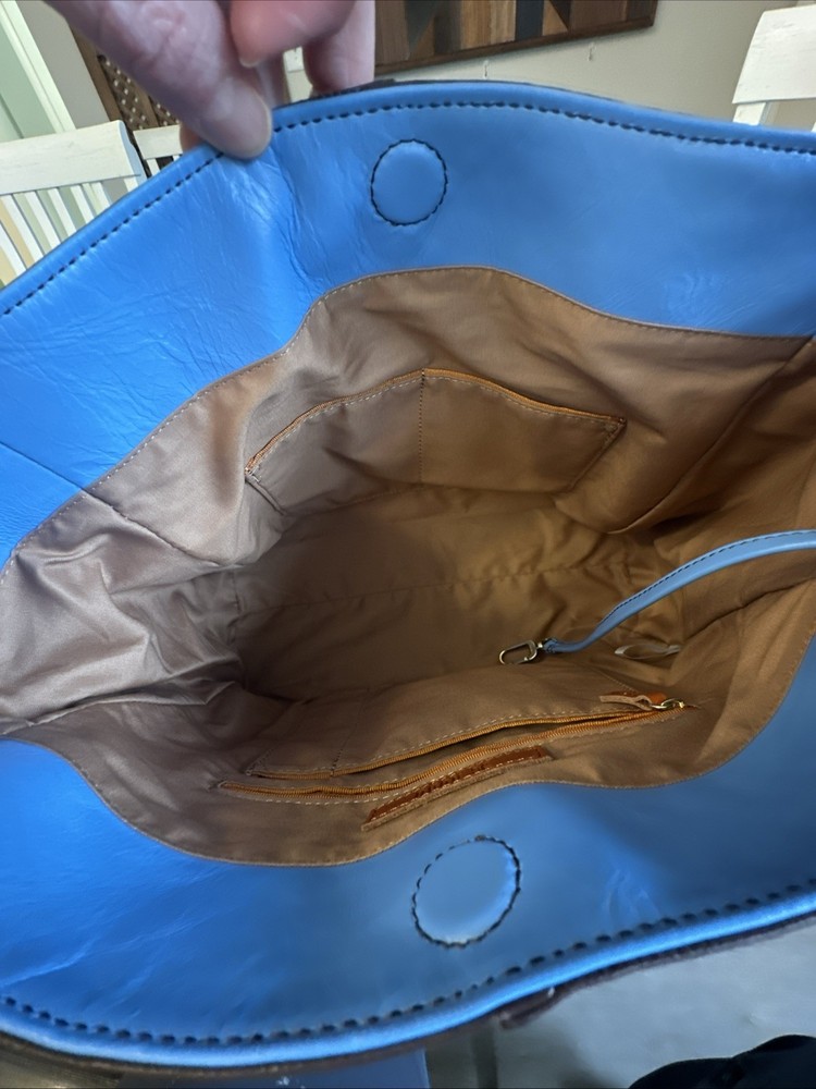 Hobo Genuine Leather Shoulder Bag With Adjustable Strap Sky Blue