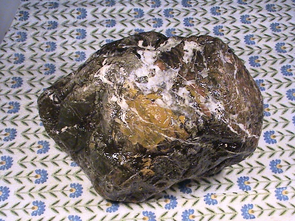 Chalcedony Black Lightning Jasper Agate, Lapidary Gemstone, 11 LBS, 2 OZ, #334