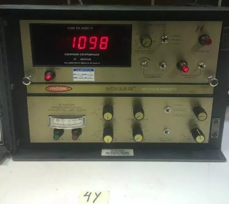 IRCON Modline Plus R Series Two-Color Pyrometer Controller