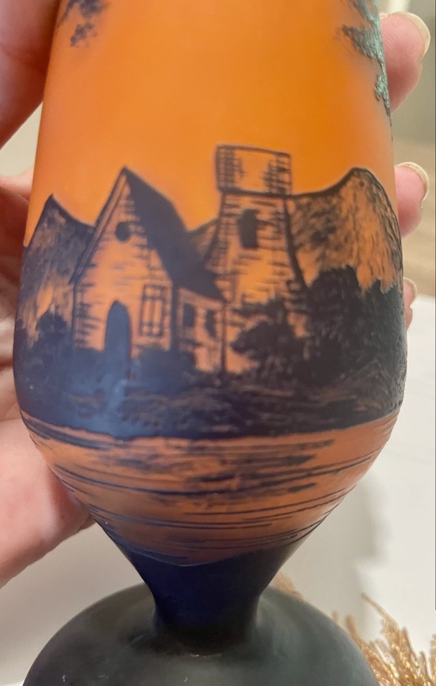 Richard Cameo Glass Perfume Atomizer