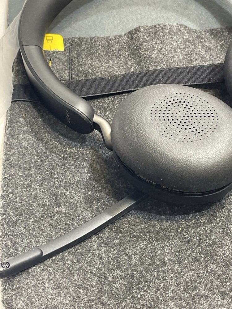jabra evolve2 65 stereo wireless headset