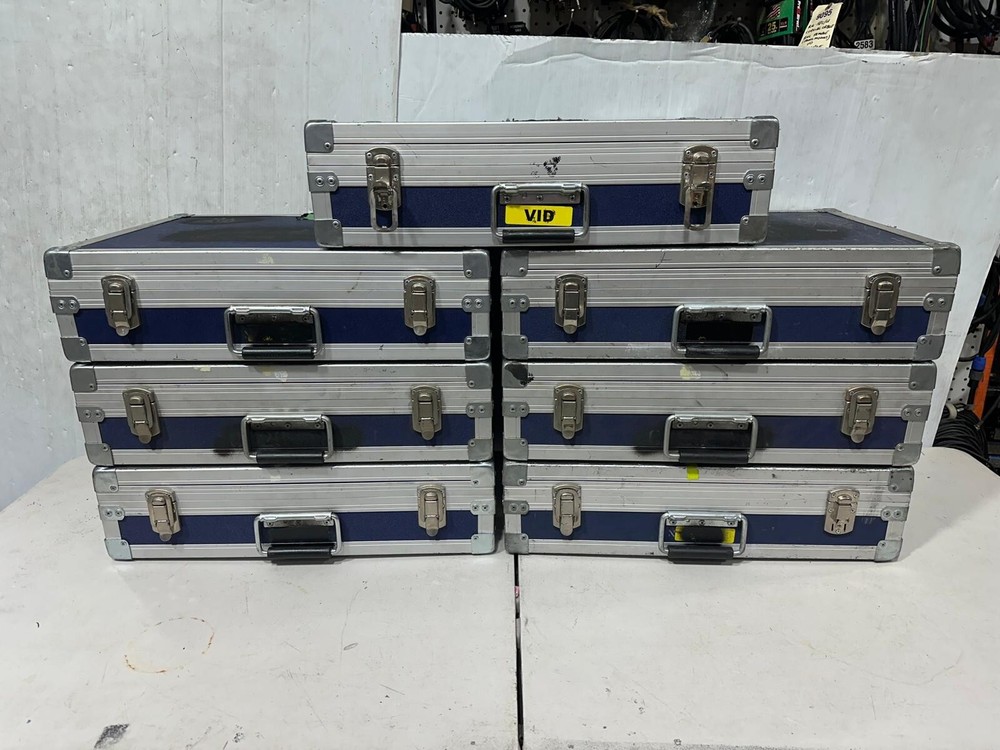 Unbranded Assorted Cases #2844 (One)THS