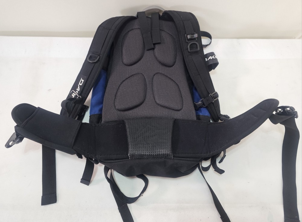 DAKINE Heli Pro Ski or Snowboard Backpack Blue - EUC