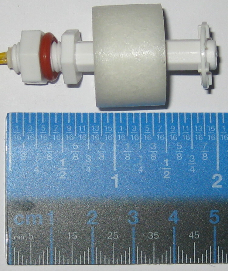 Mini Float Switch - Water Level Switch / Sensor - 24 VDC - 50mA 2 Pin Connector
