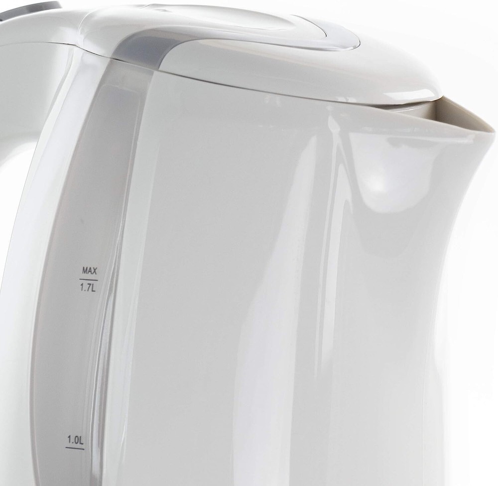 MegaChef MGKTL-1743 1.7L Tea Kettle - White