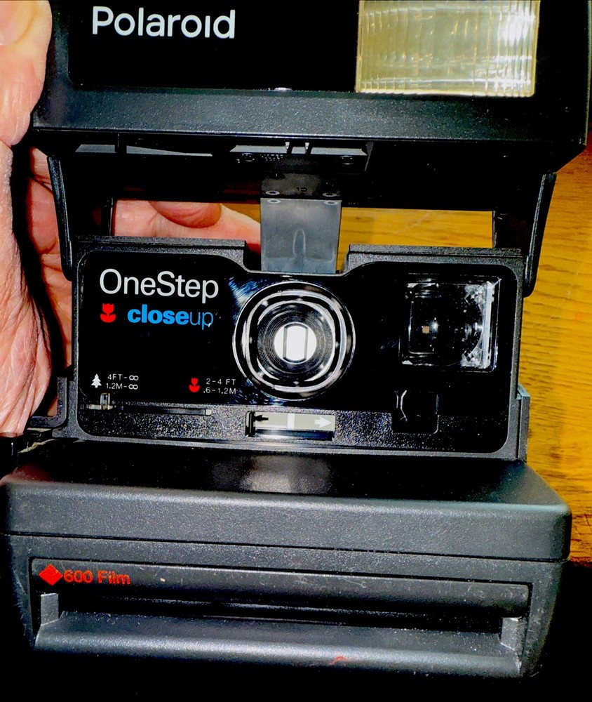 Polaroid One Step-Autofocus Instant Camera 600