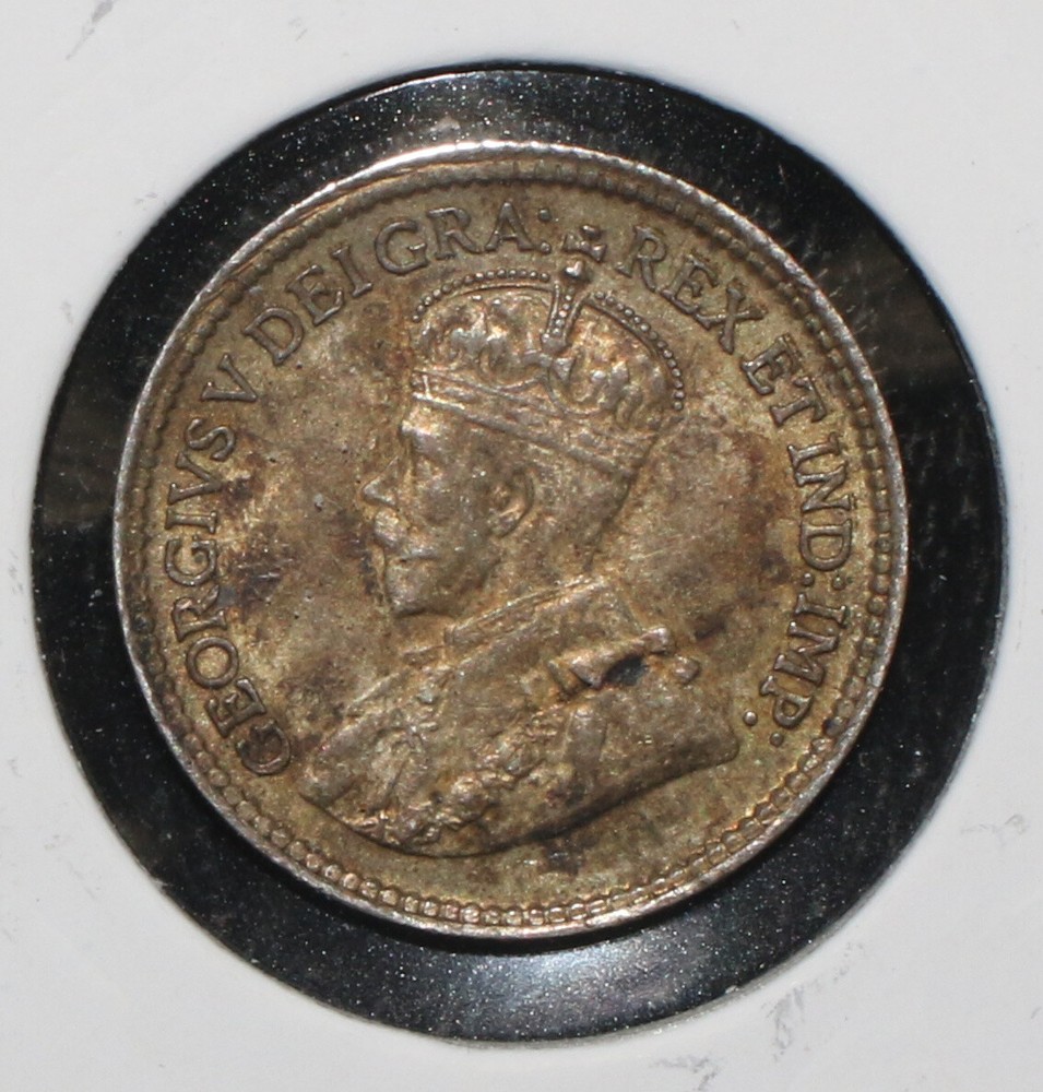 1918 Canada 5 Cent Silver Coin - 07963