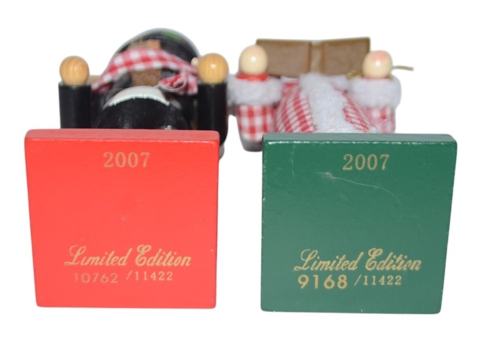 Nutcracker Collection Caroler Lady Man Limited Edition 2007 Set of 2 Christmas