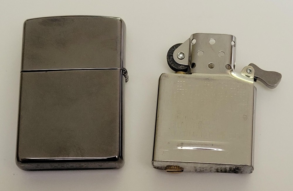 ZIPPO BLACK ICE 2002 LIGHTER
