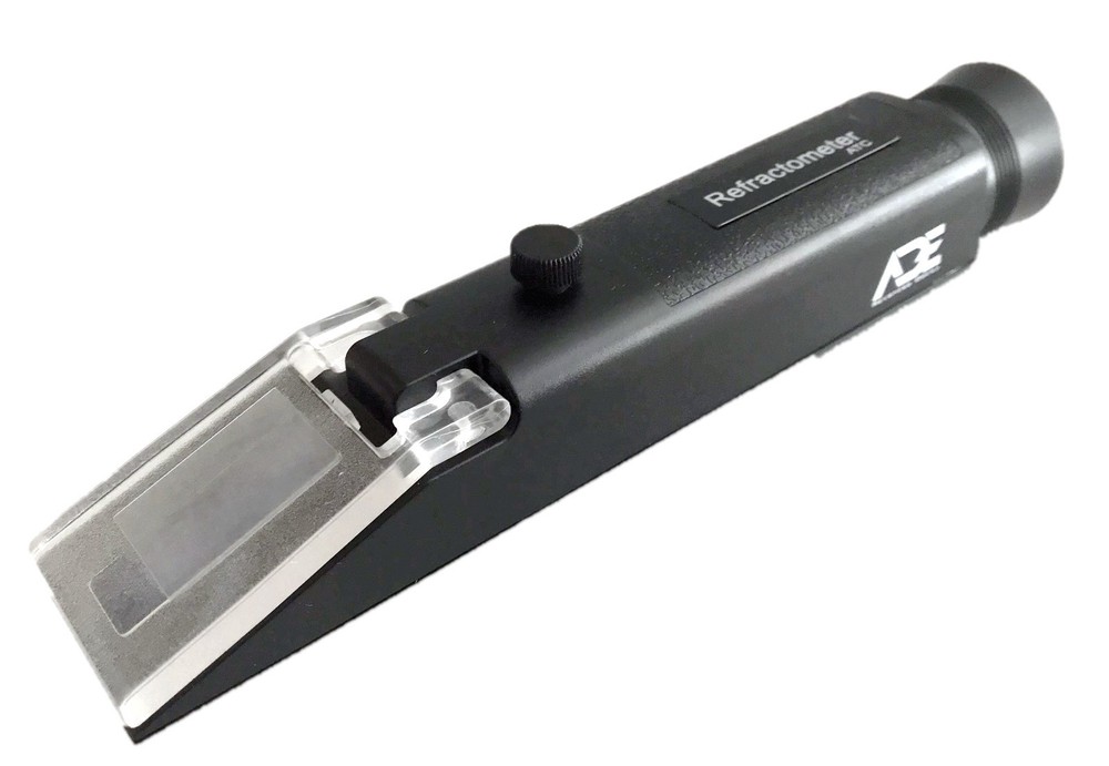 Ade Advanced Optics ATC 0-32% Brix +1.000-1.120 Specific Gravity Refractometer