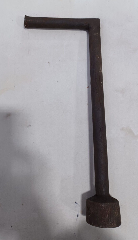 Vintage 1" Square Single Socket "L" Wrench 12.5 Long