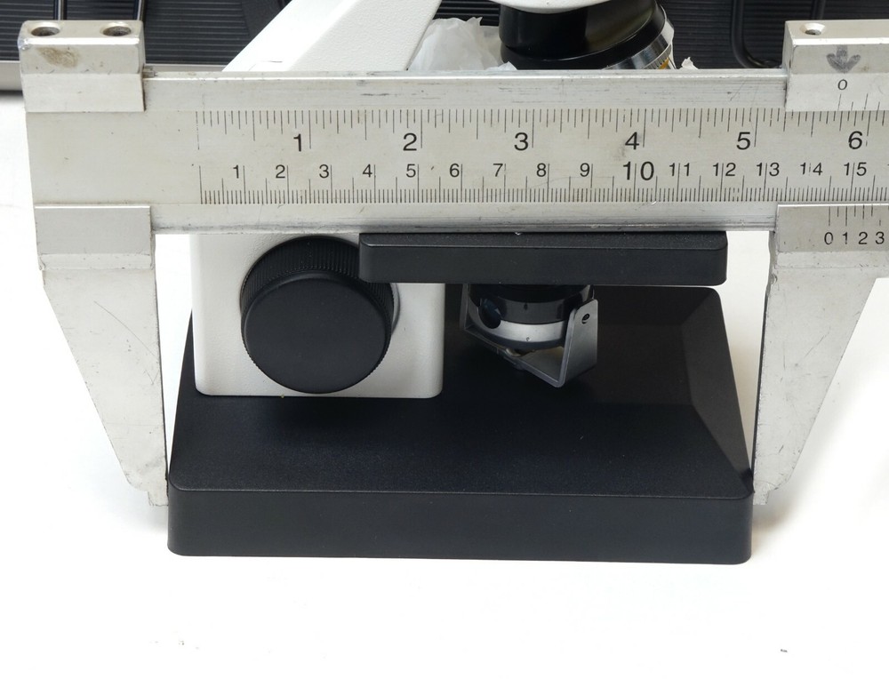 Edmund Scientific Motic Educational Microscope Experiment Kit + Instruments