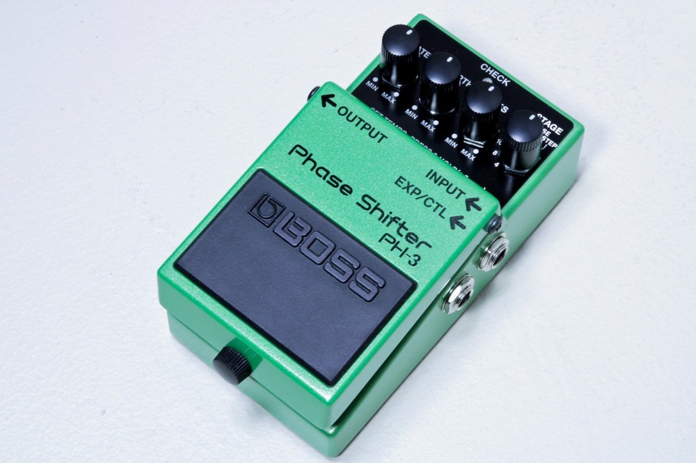 * Boss PH-3 Multistage Phaser Guitar Effect Pedal *