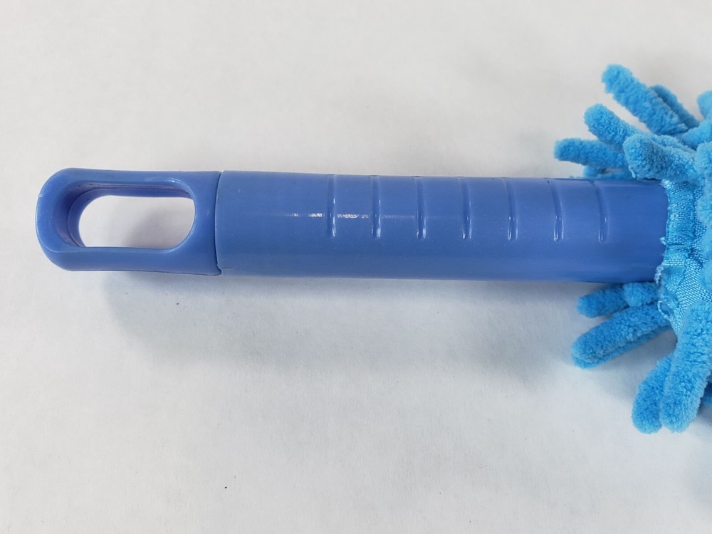 Long Blue Soft Microfiber 22" Flexible Bendable Duster With Handle