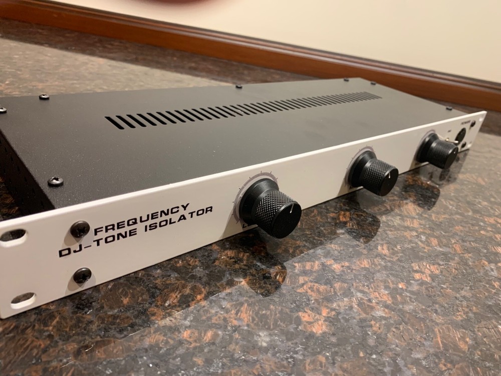 NEW WHITE 3 BAND STEREO FREQUENCY DJ TONE ISOLATOR