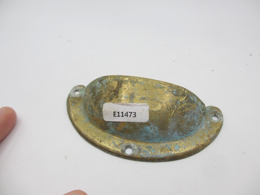 Vintage Brass Drawer Cup Handle Cupboard Pulls Shell Old Antique x1