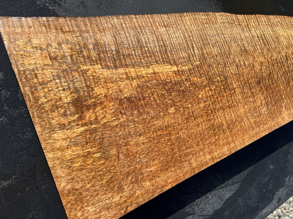 Hawaiian Curly Mango Board #10437
