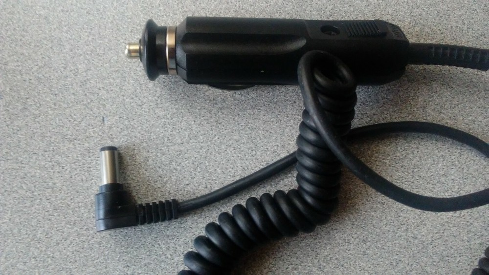 Safco 12V Fuse Protected Cigarette Lighter Socket Car Adapter Charger