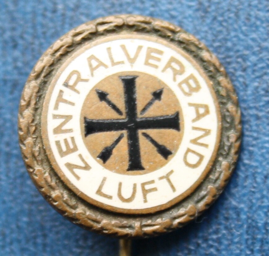 CENTRAL AVIATION ASSOCIATION Stickpin.