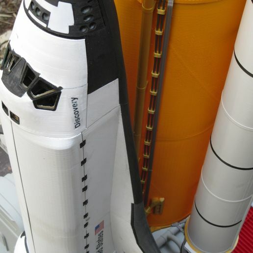 3d printed SPACE SHUTTLE STS31 HUBBLE DISCOVERY 1:48