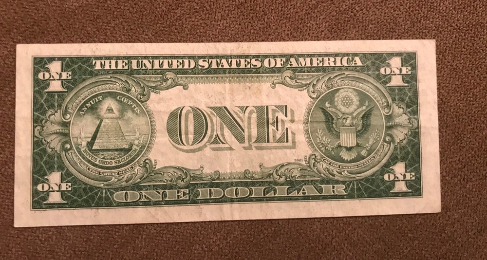 Mint error ,1935 -E $1 silver certificate, shift third print , rare