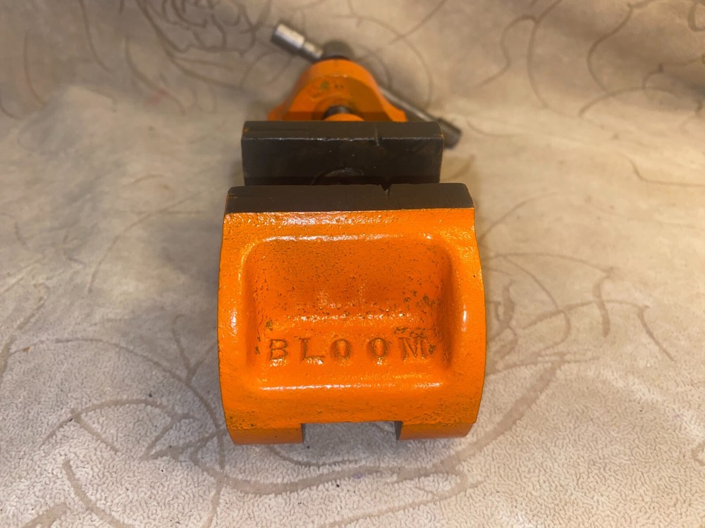 Vintage Milling Machine Lathe Vise