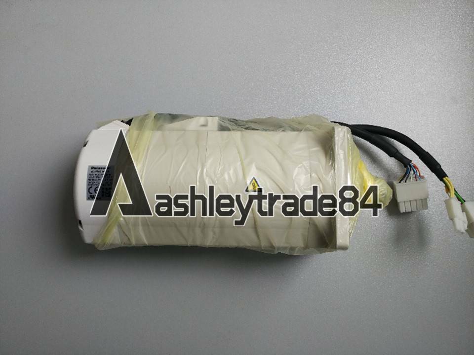 1PCS New Panasonic Servo Motor MSMA082A1B