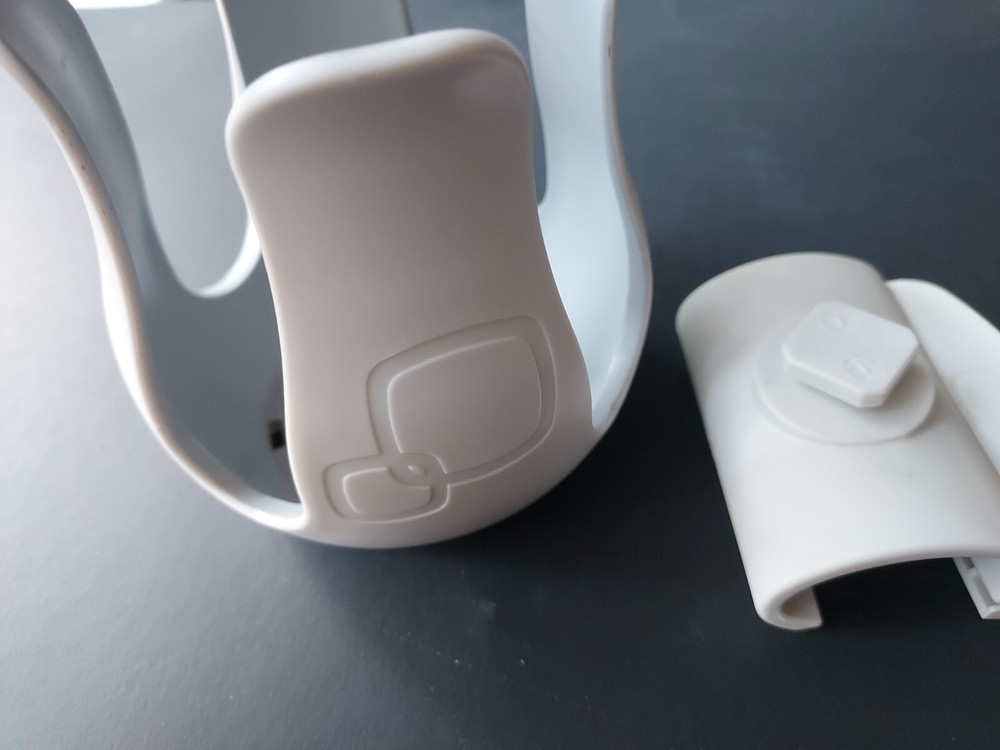 Quinny Buzz Stroller Cup Holder And Clip White