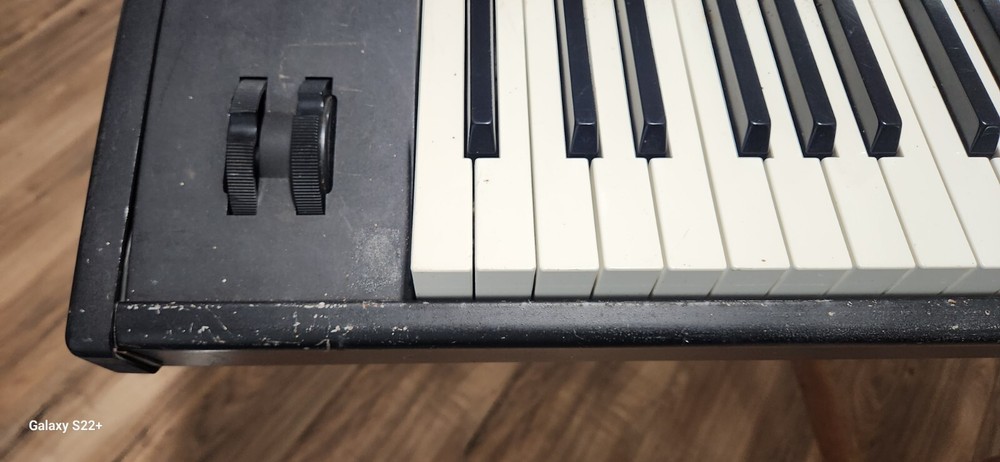 Kurzweil PC88MX Keyboard Piano With Hard Case