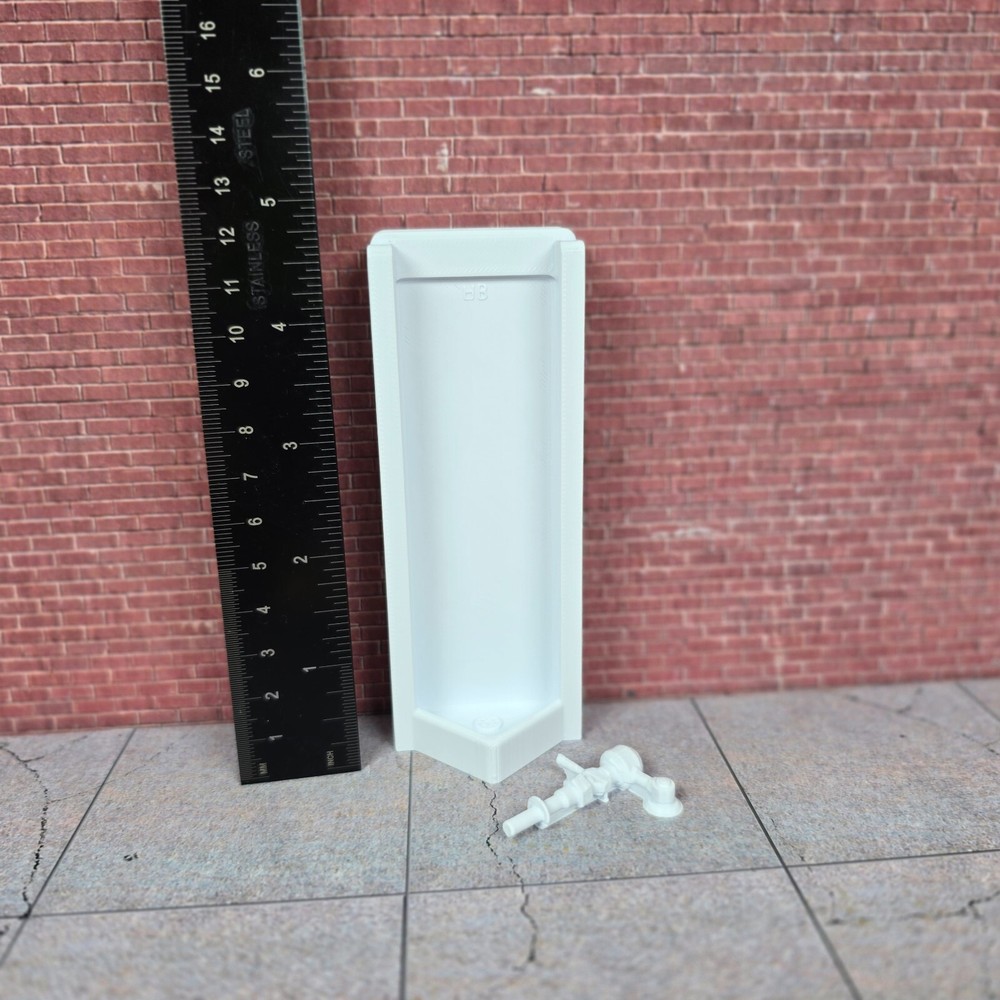 Urinal 1/10 Scale Model Prop Display Dollhouse Diorama Accessory