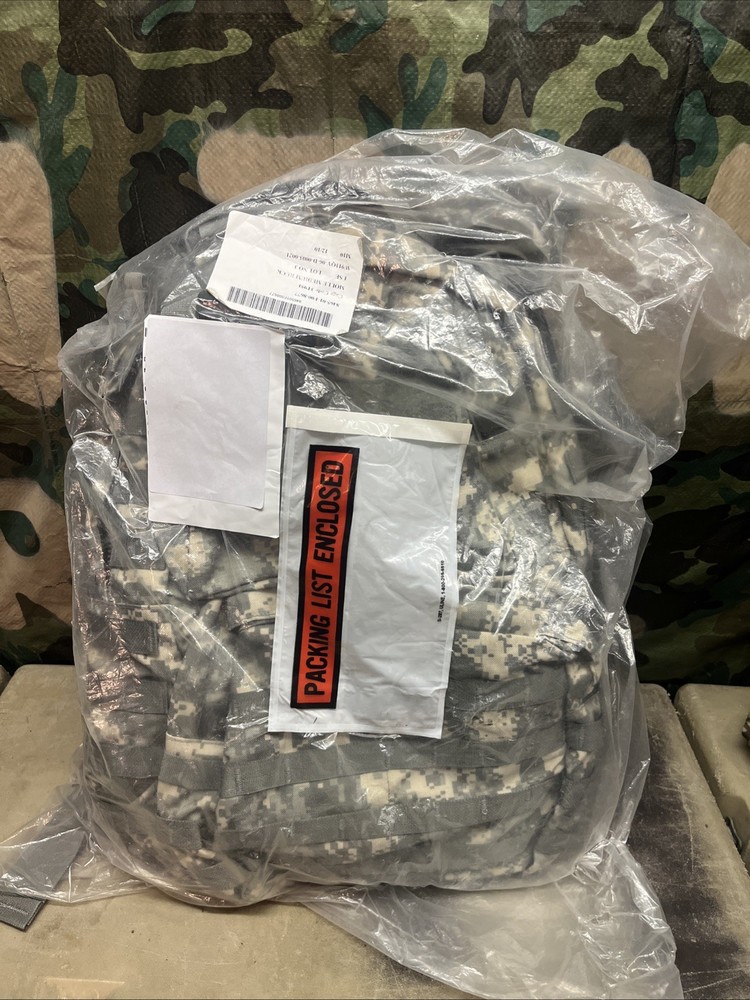 Molle II Medium Complete ACU Rucksack In Bag