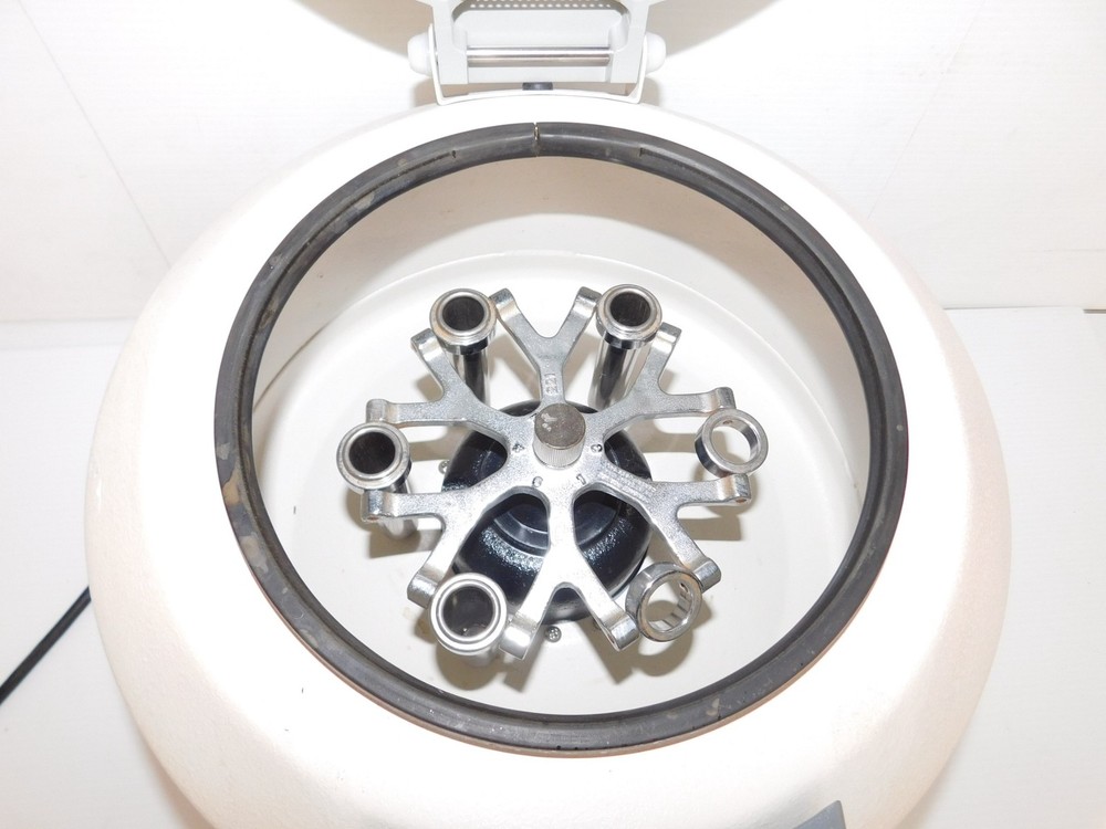 IEC CENTRA CL2 CENTRIFUGE (MPT37)