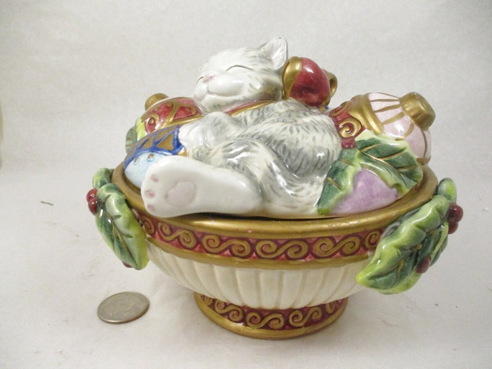 Fitz &; Floyd Essentials Christmas Kitty Cat Sleeping Fitted Lidded Candy Dish F