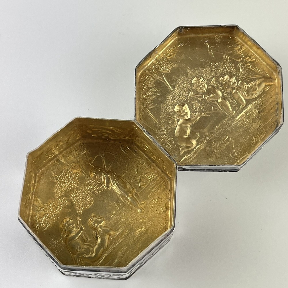 Antique Solid Silver & Gilt Trinket Box Cupid & Cherub Embossed 1899 John Smith