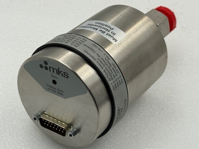 MKS Instruments E28B-24565 Range 0.1 Torr Baratron Etch Manometer Used