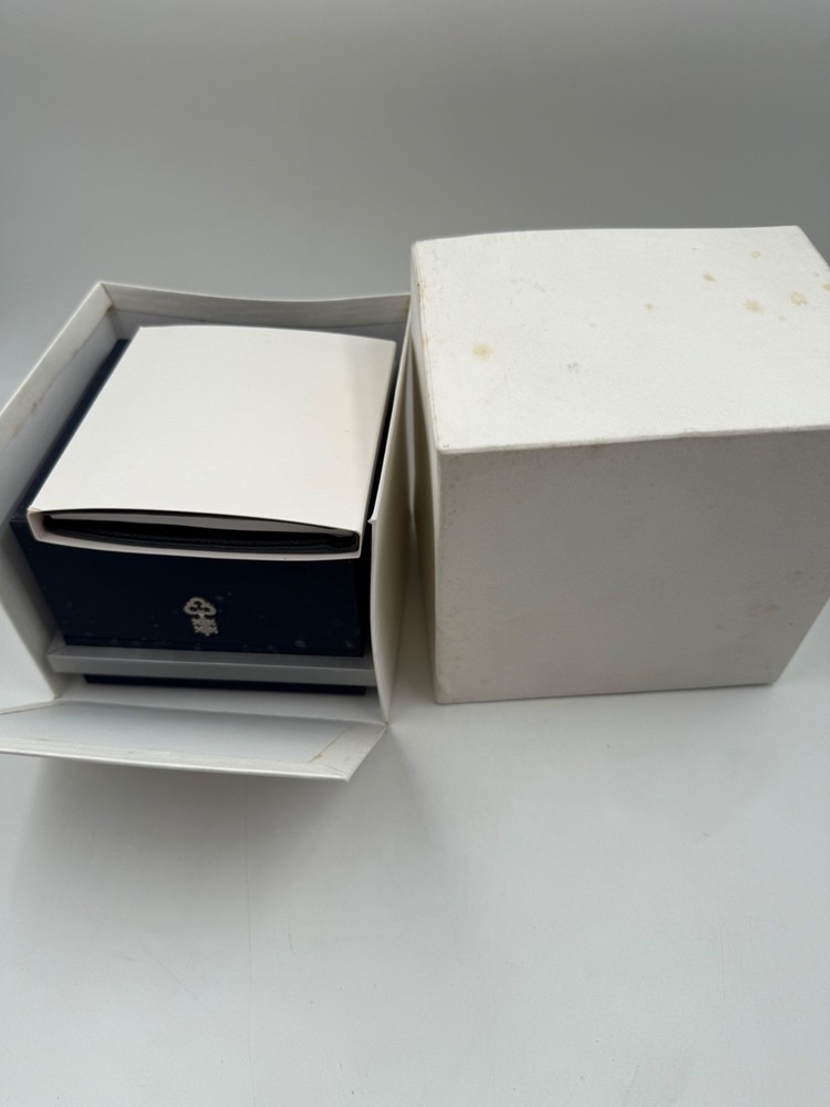 Original Corum Box with blank full set (1box)
