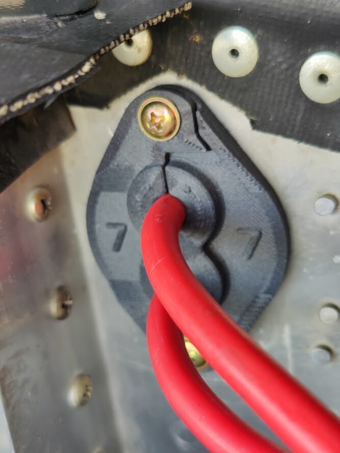 Engine Baffle Ignition Wire Seal - Two Wire - Zero Degree (Straight Thru)