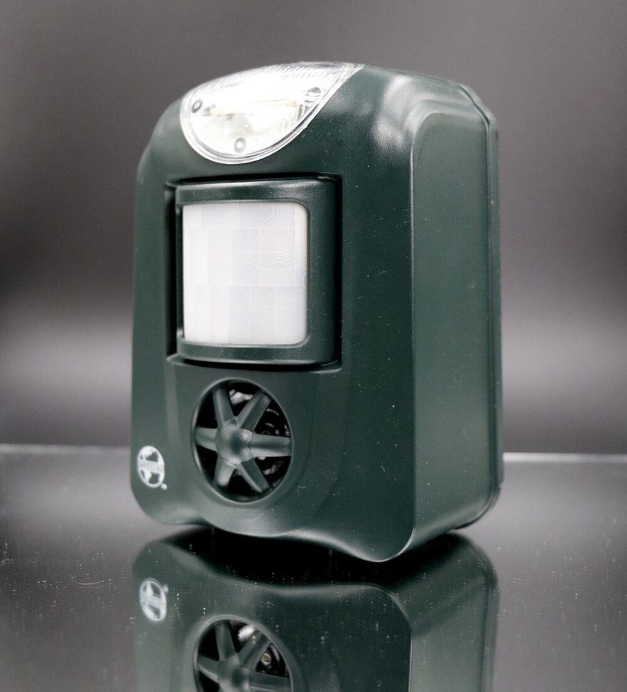 Cleanrth TSBR610 Advanced Sonic/Ultrasonic Bird Repeller