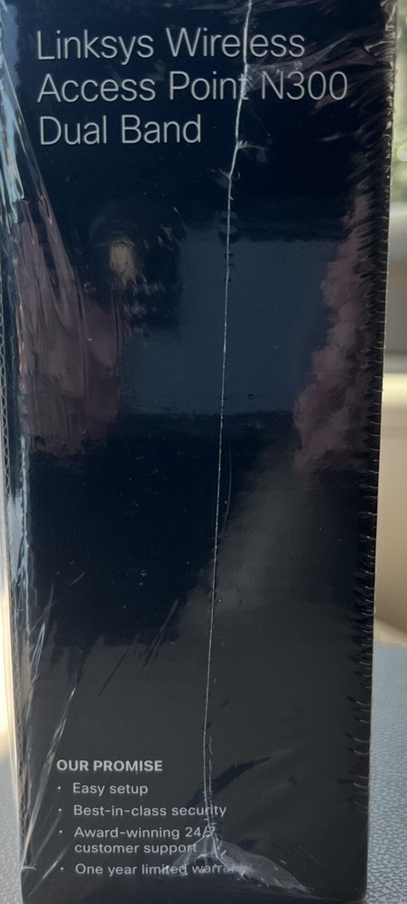 LINKSYS Wireless-N Range Extender Network Boost N300-RE1000