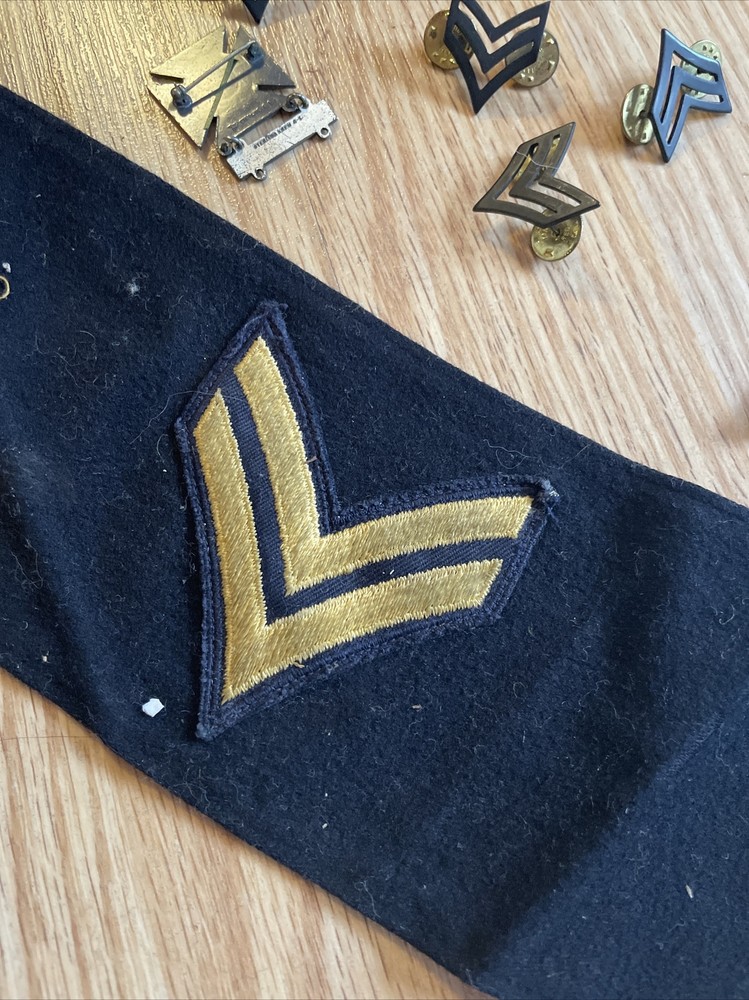 military patches pins