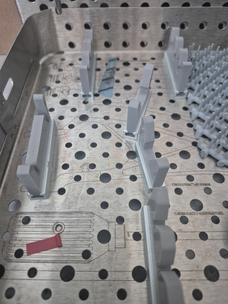 Smith & Nephew Hip Guide system case 72201847