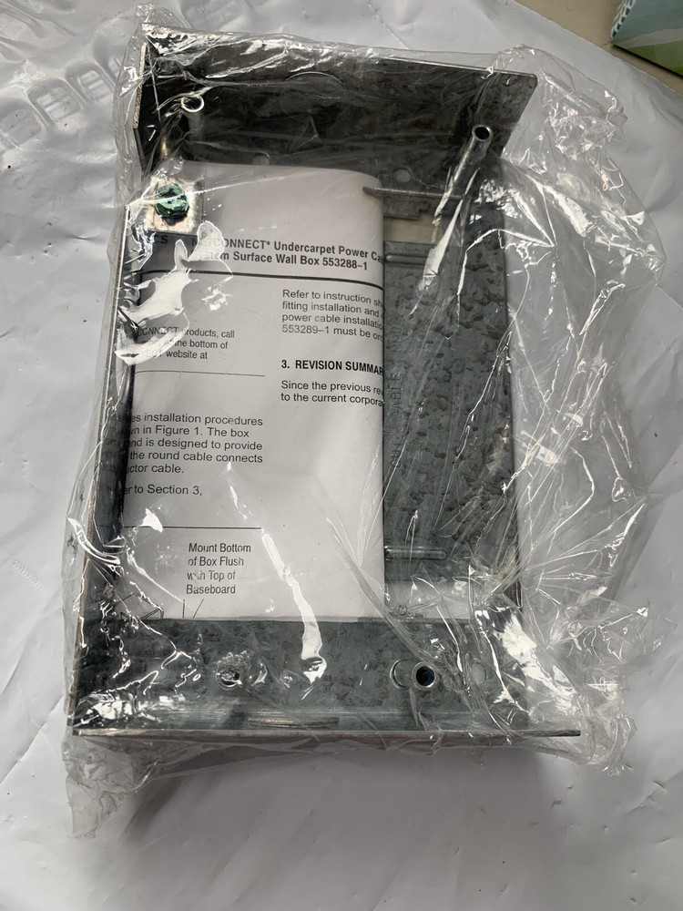 TE Connectivity / AMP 553288-1 Surface Wall Box - NOS