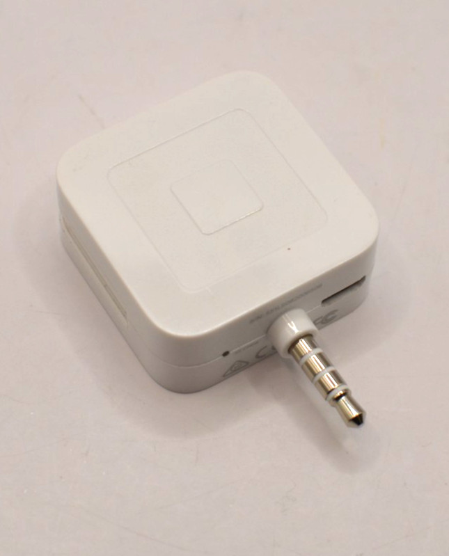 Square - Magstripe Reader with 3.5mm Headphone Connector - White - Pre Owned