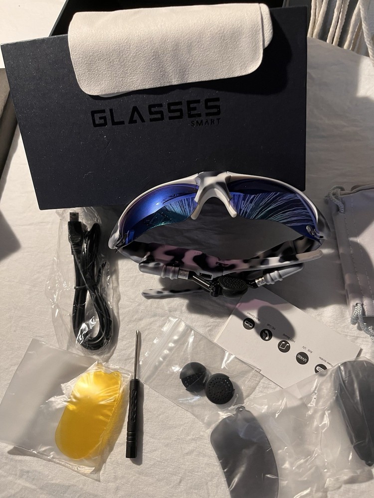 smart glasses Bluetooth